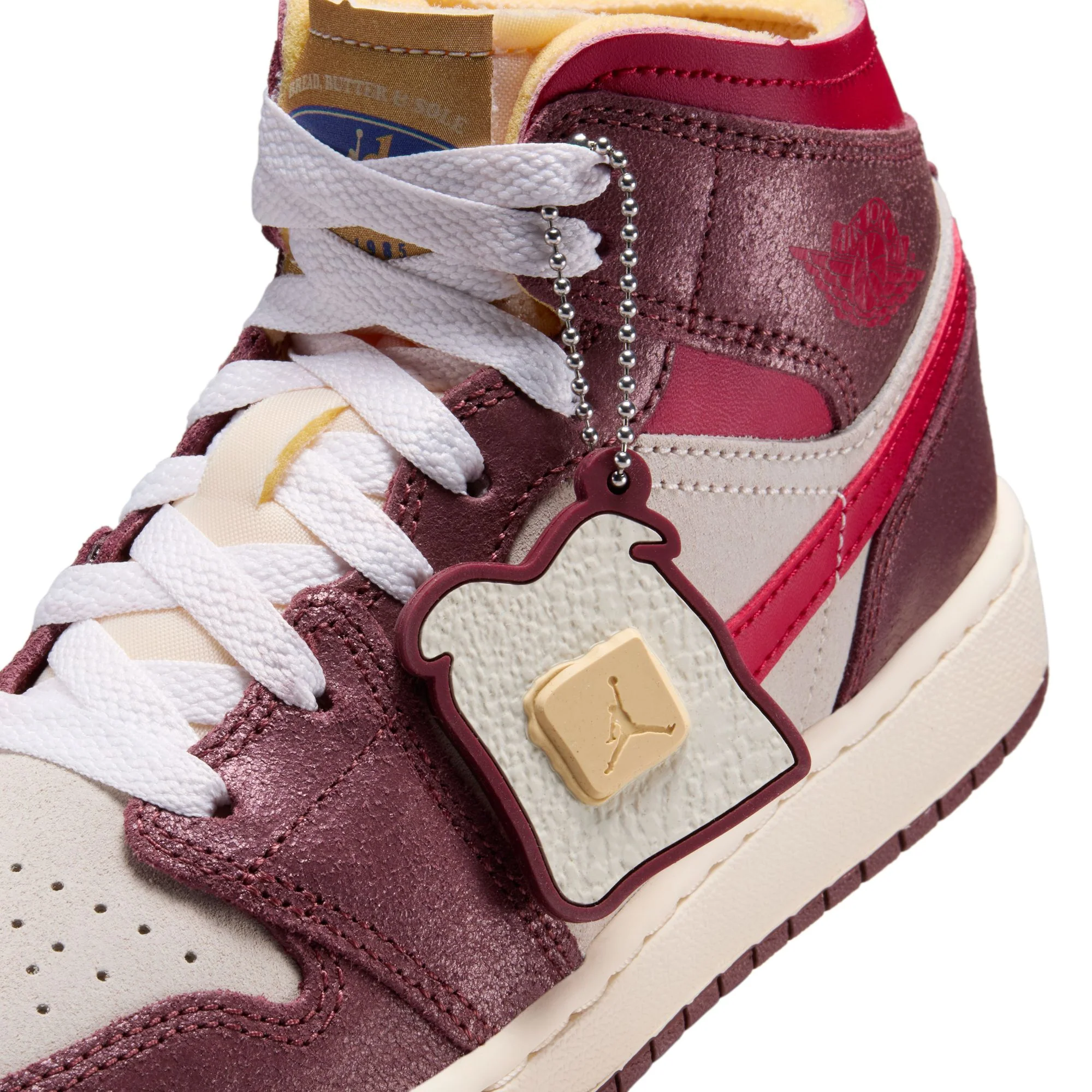 Air Jordan 1 Kids Mid SE "Buttered Toast" Shoes - Image 4