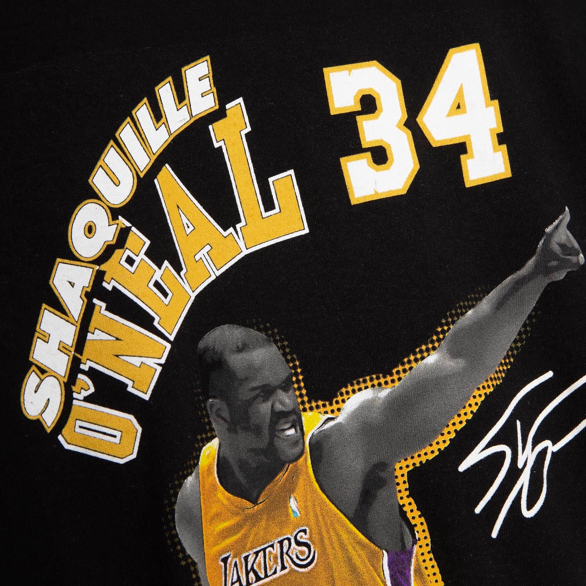 Mitchell & Ness Los Angeles Lakers Shaquille O'Neal SI Photo Tee 'Black' - Image 2