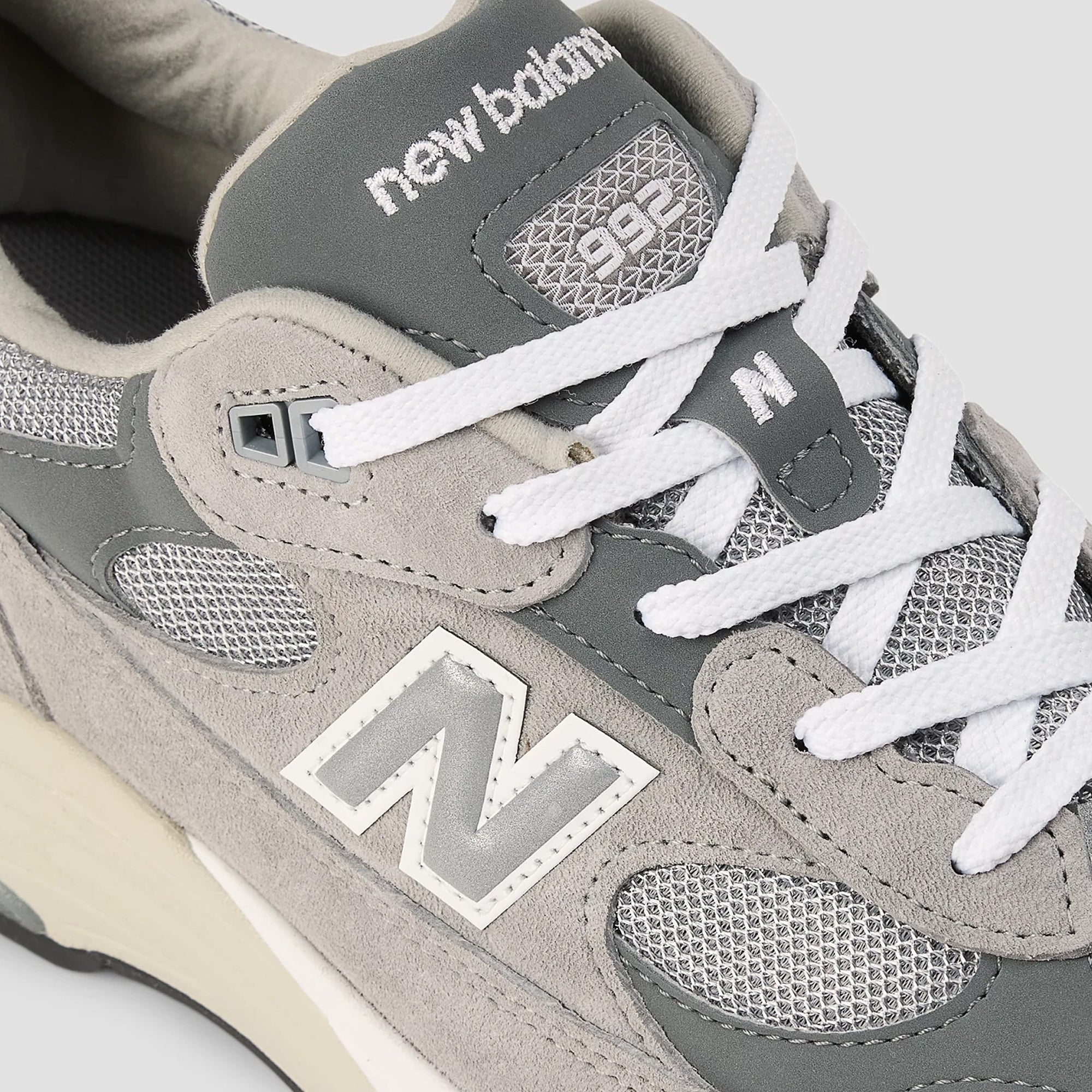 New Balance Mens Made in USA 992 Shoes - Image 4