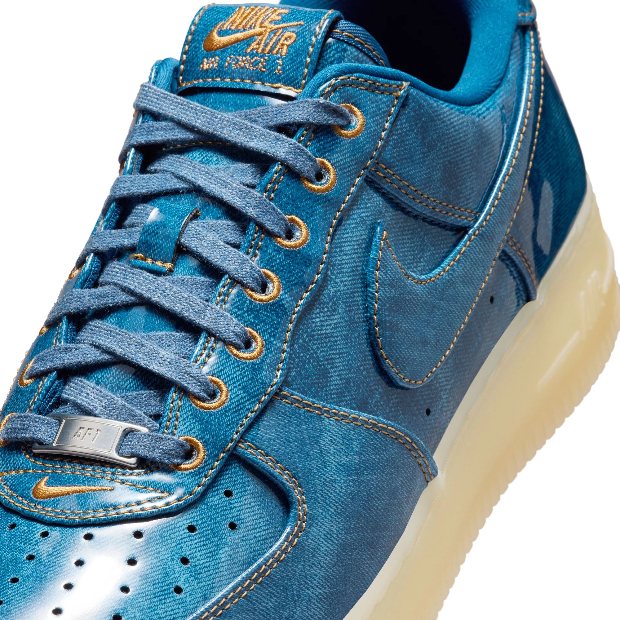 Nike Mens Air Force 1 Retro Shoes - Image 4