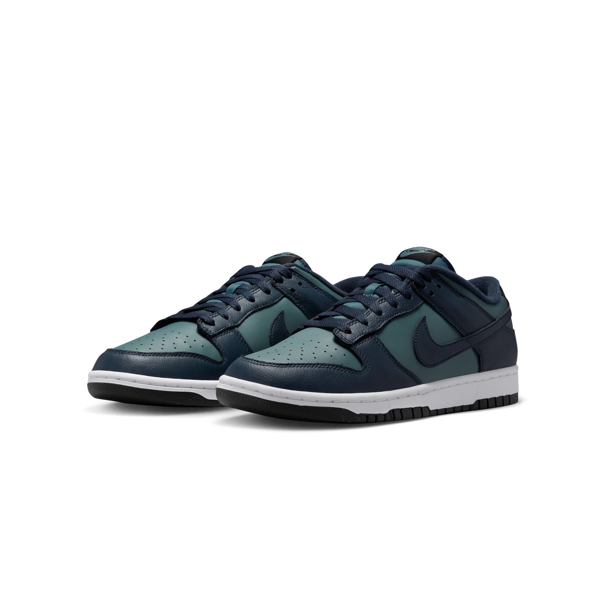 Nike Mens Dunk Low Retro Premium Shoes - Image 2