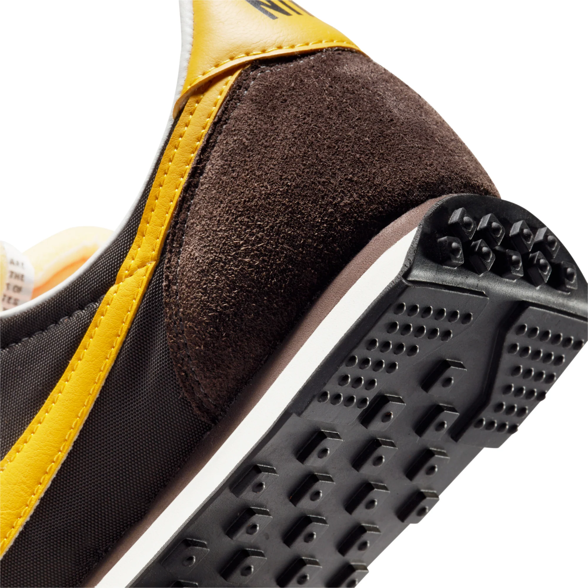 Nike Mens Waffle Trainer 2 SP Shoes 'Velvet Brown' - Image 4
