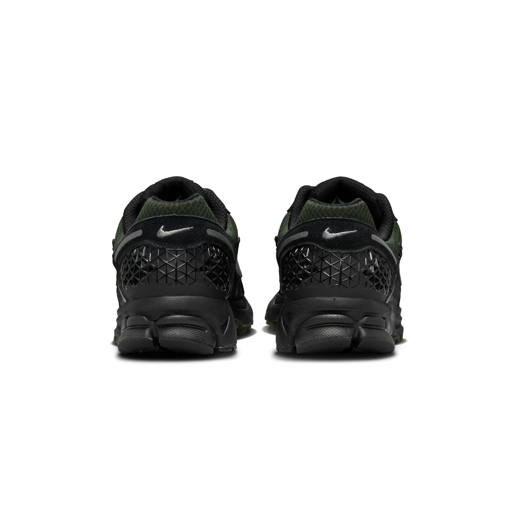 Nike Mens Zoom Vomero 5 Shoes - Image 3