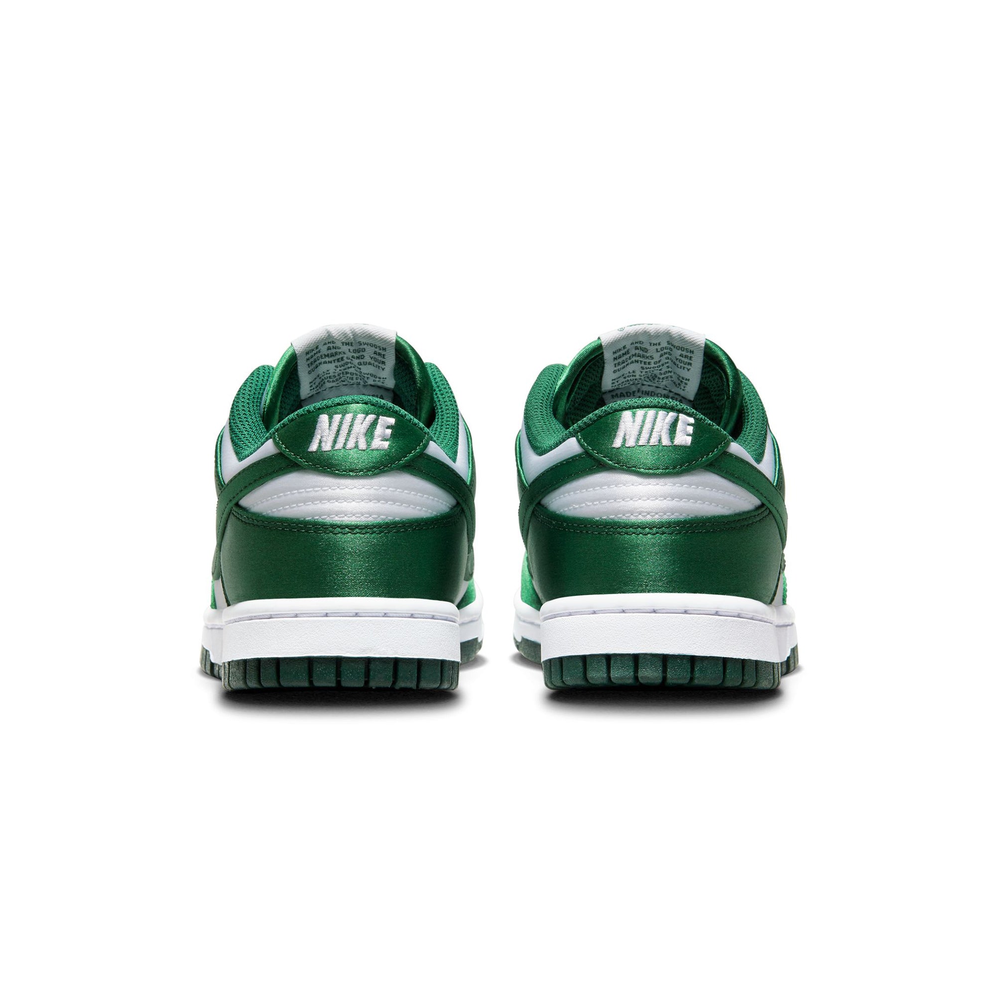 Nike Womens Dunk Low Shoes - Image 3