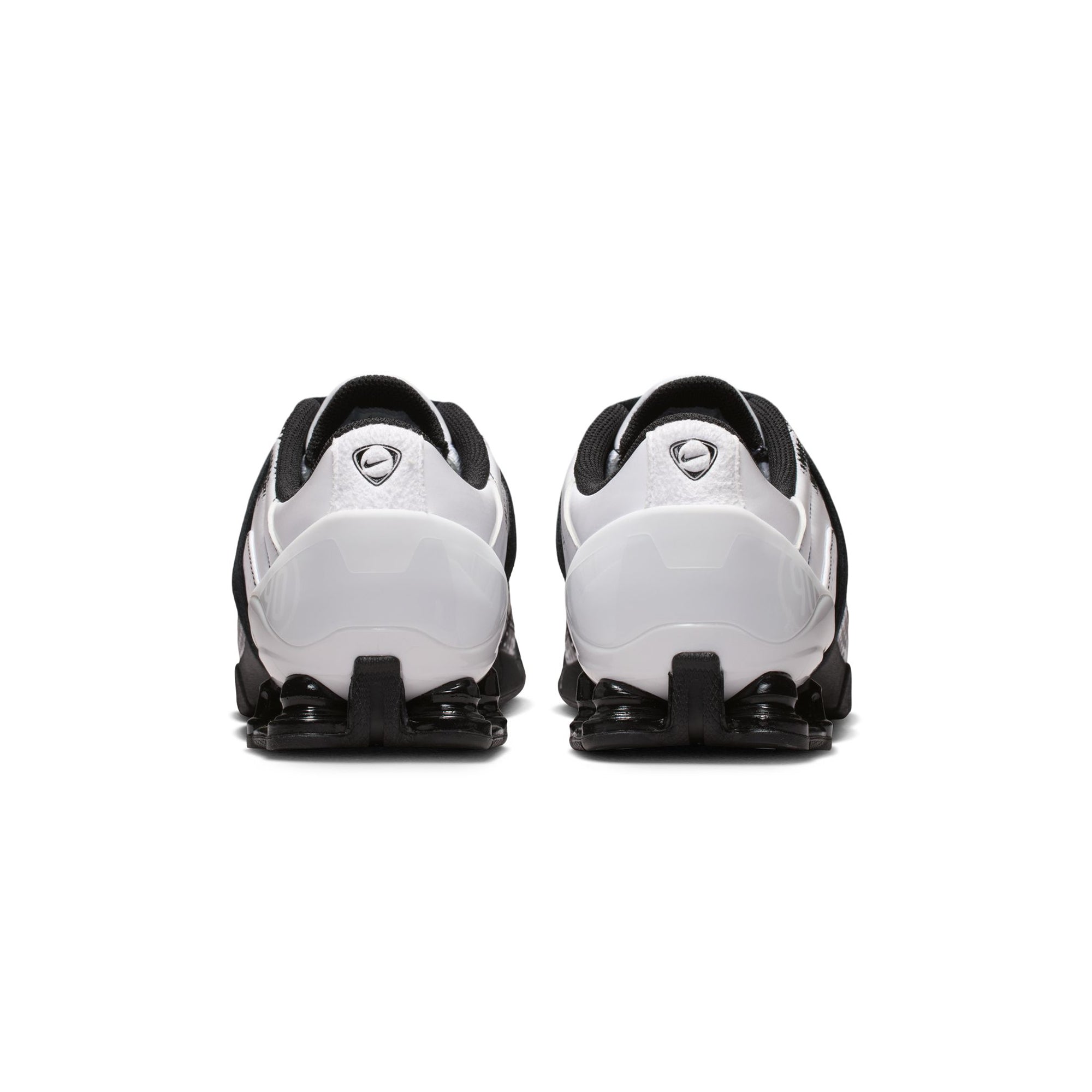 Nike Womens Total90 Shox Magia Shoes - Image 3