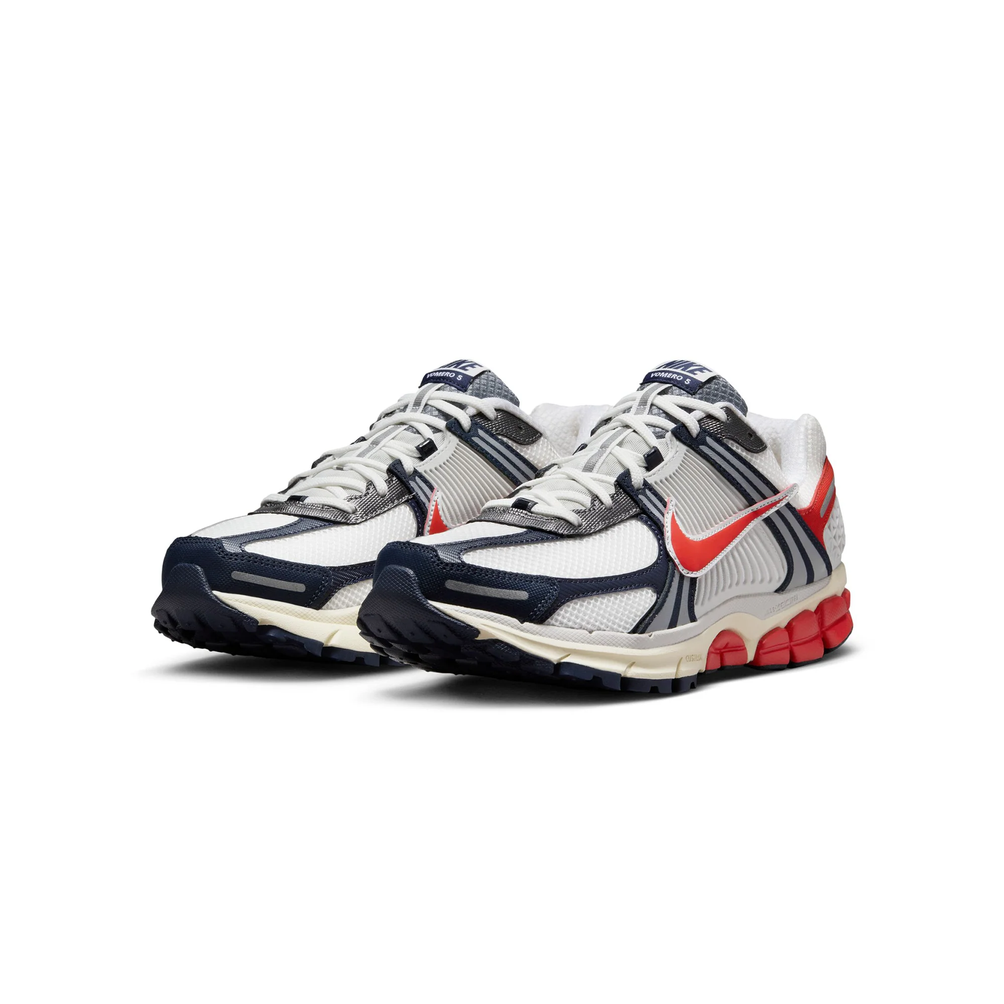 Nike Mens Zoom Vomero 5 Shoes - Image 2