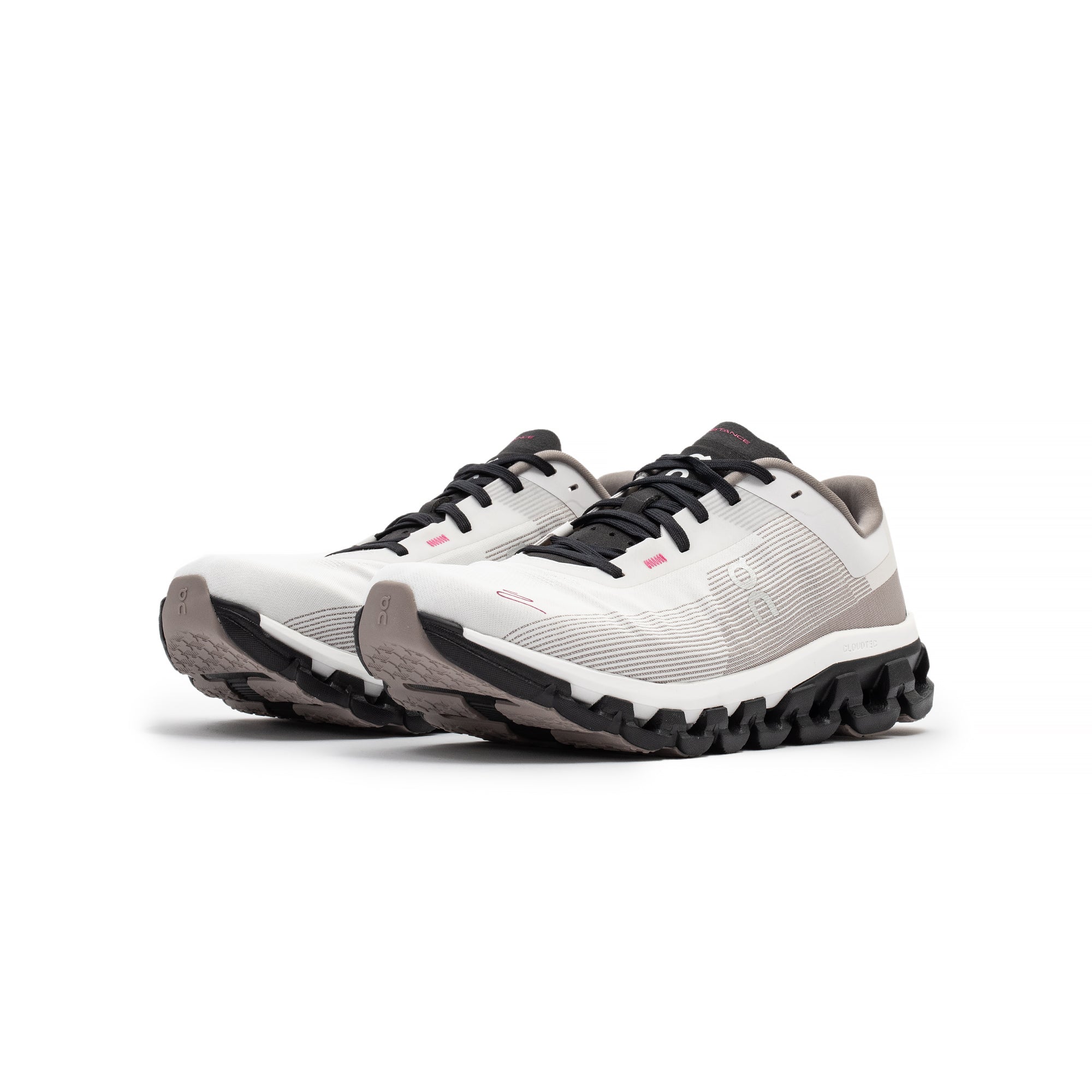 On Womens Cloudflow Distance Shoes - Image 2